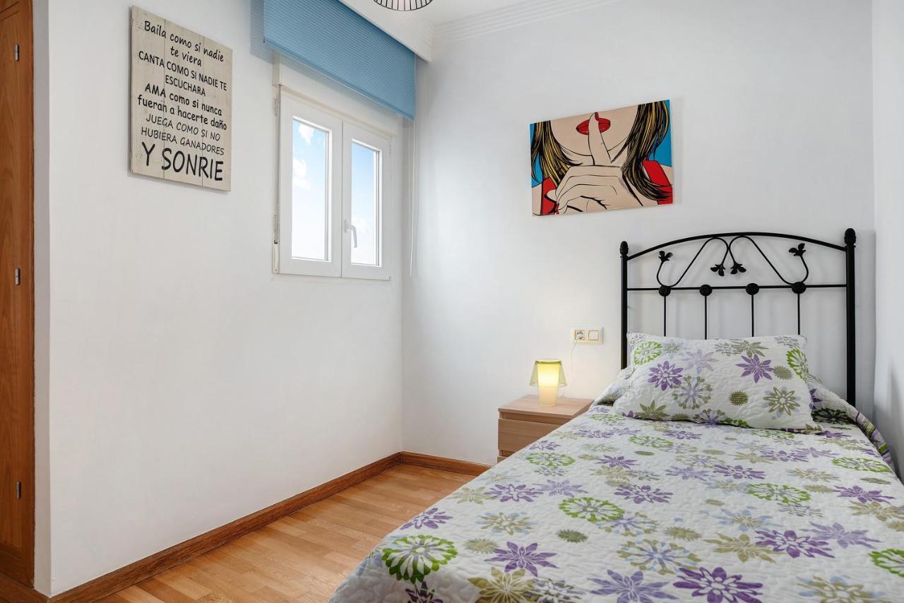 Apartamento Sol - Solo Familias Conil De La Frontera Exteriör bild